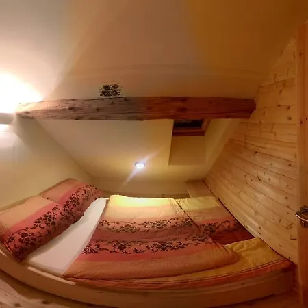 Pensión Kraljev Hrib