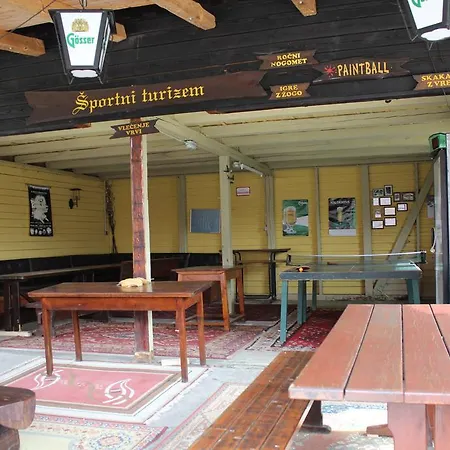 Kraljev Hrib Pensión *