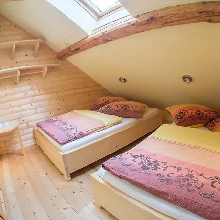 Gasthuis Kraljev Hrib *