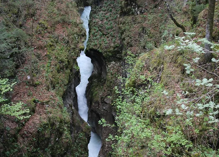 Konukevi Kraljev Hrib