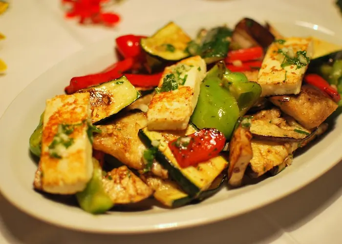 克拉列夫山旅馆 *